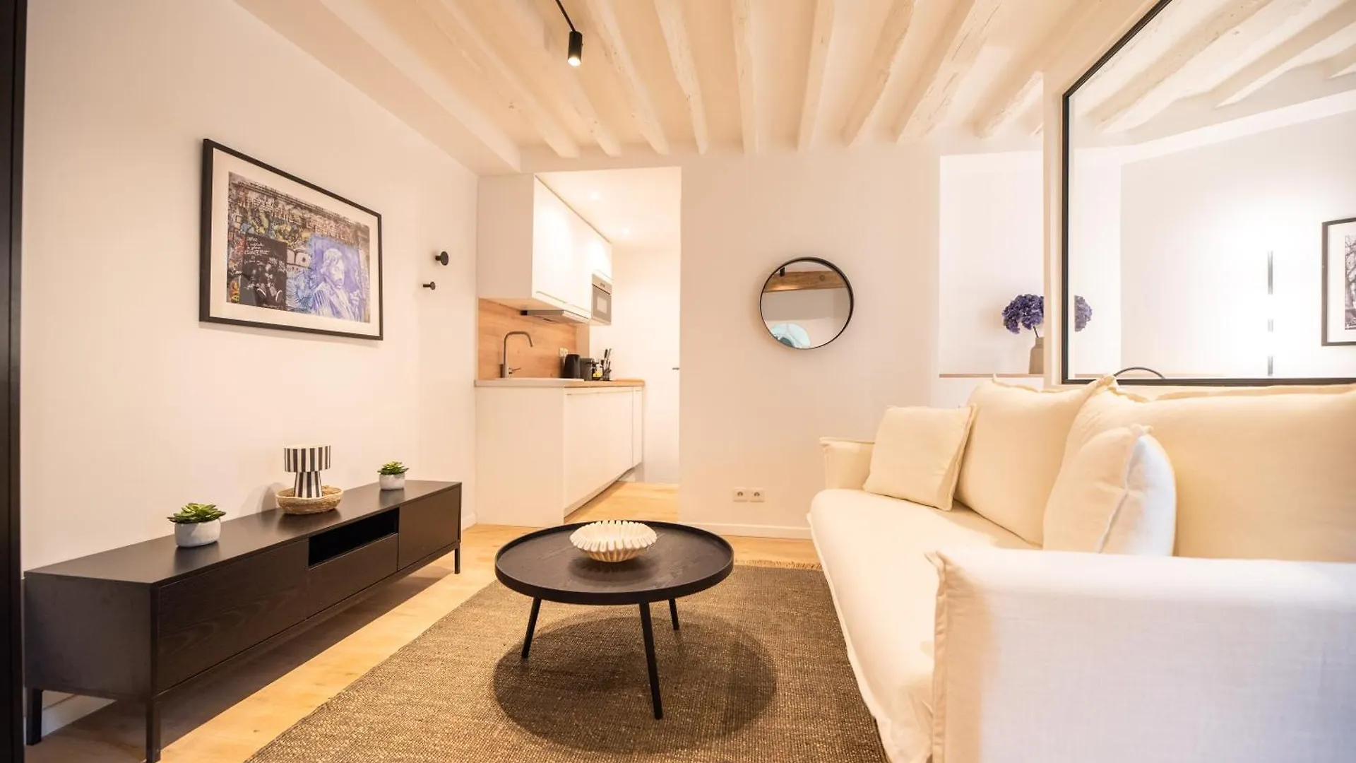Cosy Nest In Saint Germain