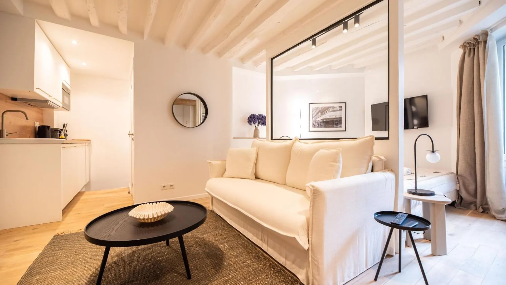 Apartment Cosy Nest In Saint Germain Paris